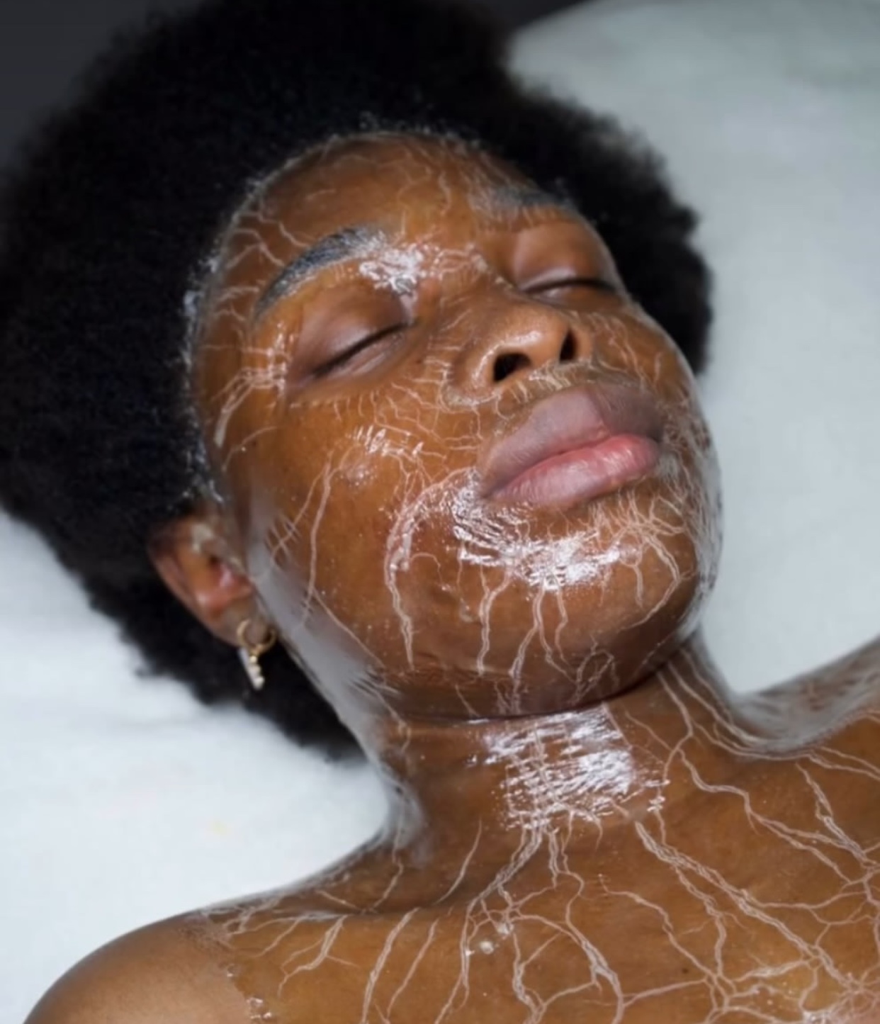 5 Myths About Teeth Whitening Debunked